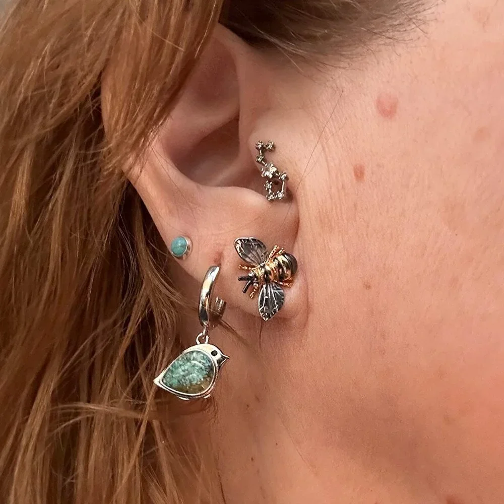 Neiman Marcus 18K Gold Plated Crystal Flower Earrings - Picture 2 of 4